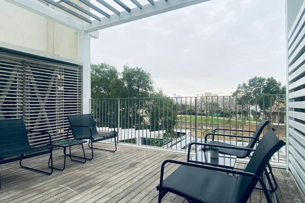 Laura Compound- Authentic 1 Bedroom Charming & Specious Tel Aviv-Jaffa Exterior foto